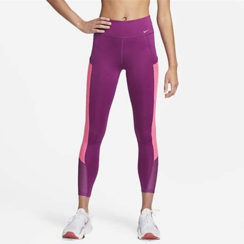 NWT Nike One Therma-Fit Mid Rise legging